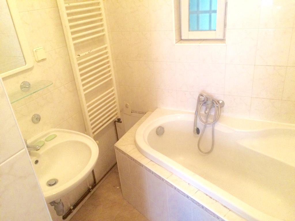 Historic Centre-Spacious Apartment Prag Exteriör bild