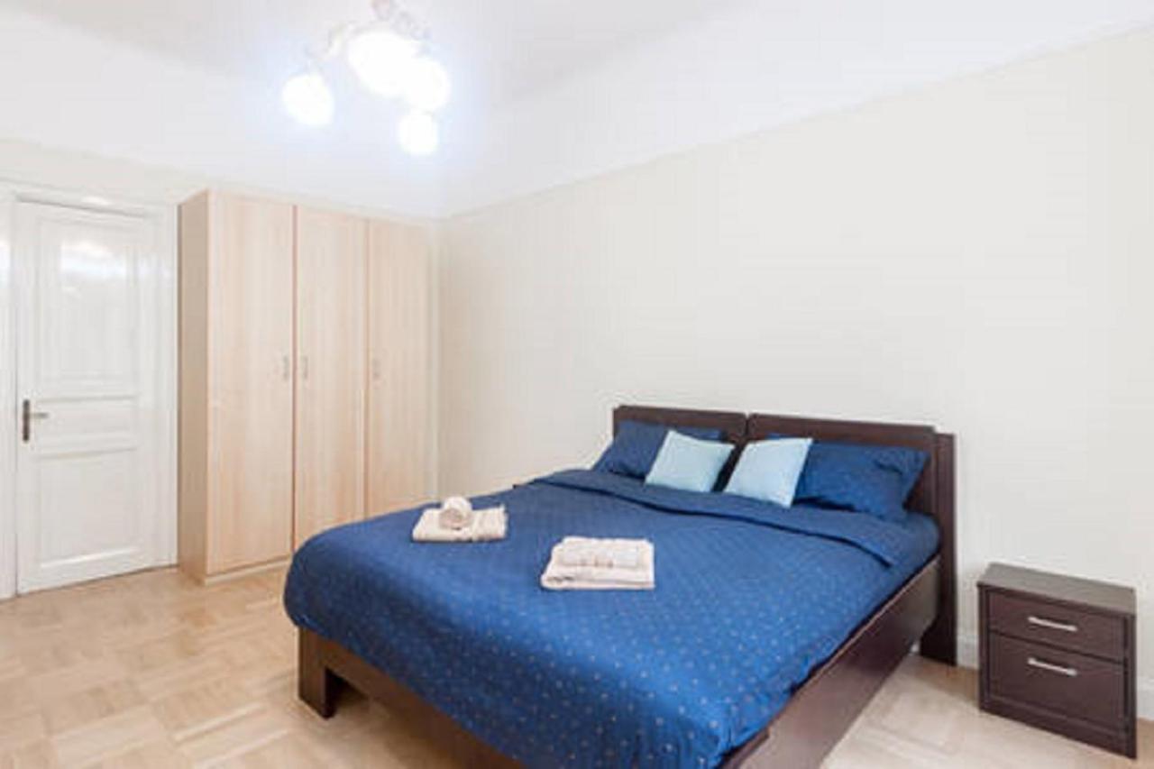 Historic Centre-Spacious Apartment Prag Exteriör bild